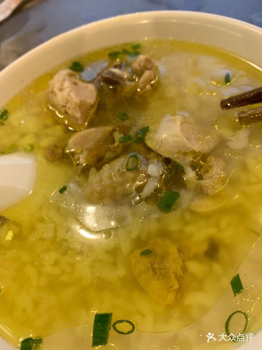 蔡记炖鸡饭图片