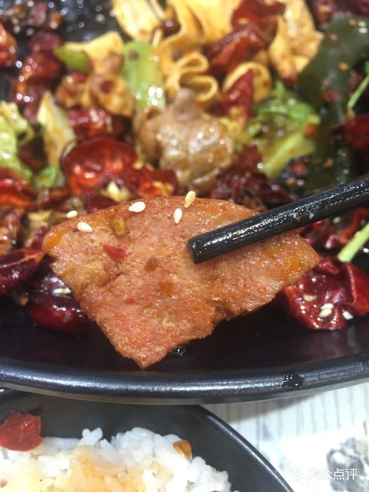 祺记川渝坊麻辣香锅(保利克洛维店)午餐肉图片 - 第21张