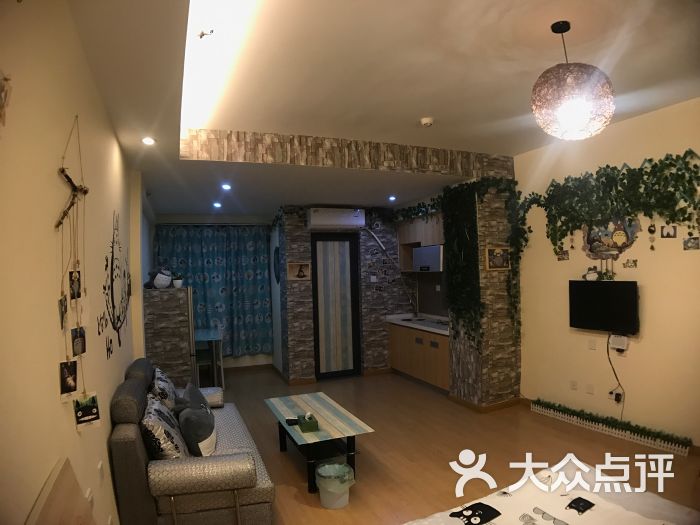 白其艺术公寓(成都龙湖时代天街店)-图片-郫县