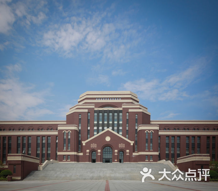 上海建桥学院(临港校区)图片 - 第15张