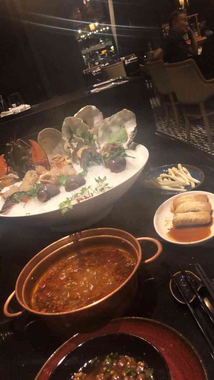 8号火锅中餐厅(成都群光君悦酒店)-"一家【环境】很棒