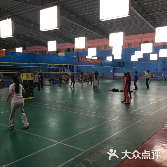 羽你同行羽毛球馆图片 - 第2张