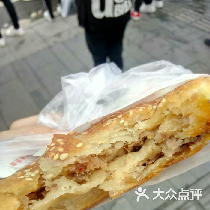 王记特色锅盔-牛肉锅盔图片-成都美食-大众点评网