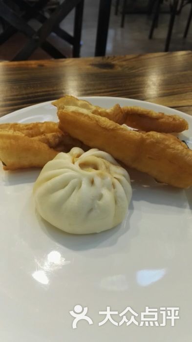 包子油条豆浆