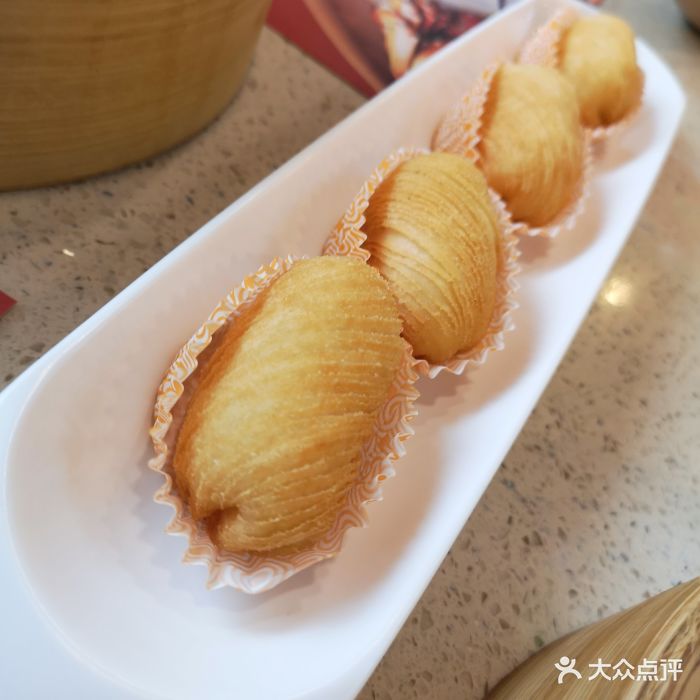 金枕榴莲酥