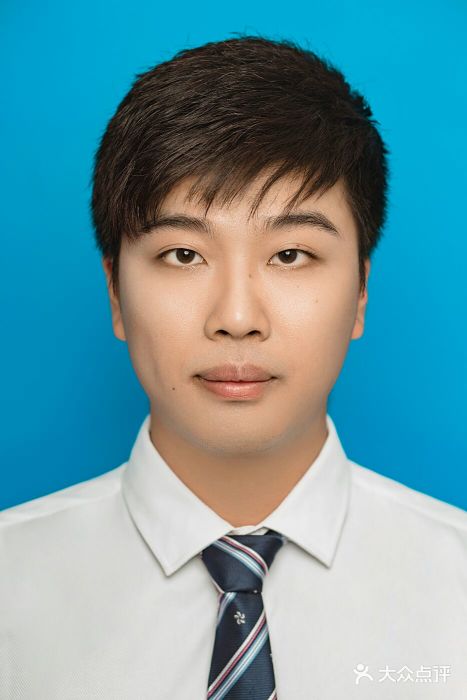 曹小曹肖像图片