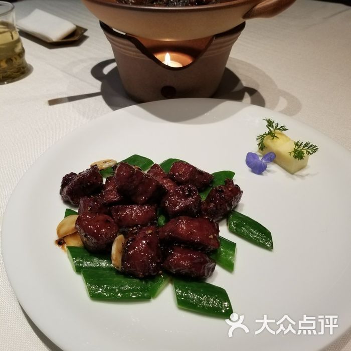 新荣记黑松露鹅肝包图片-北京本帮江浙菜-大众点评网