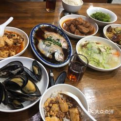 小吃快餐  定海区  新盛大食堂临时决定到舟山住一晚的 到舟山正好饭