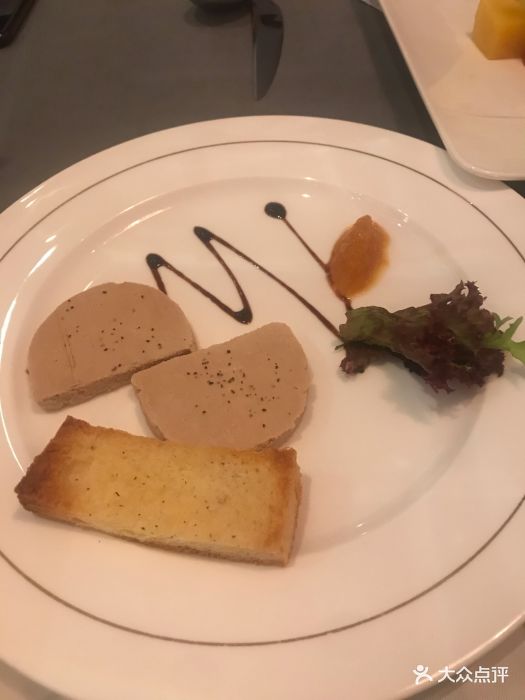 传统法式松露鹅肝酱