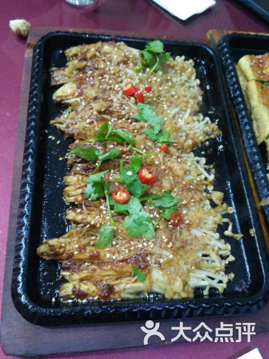 铁板金针菇