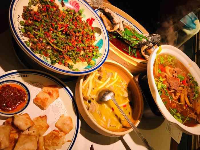 侯师傅热炒店(梦泽园店)