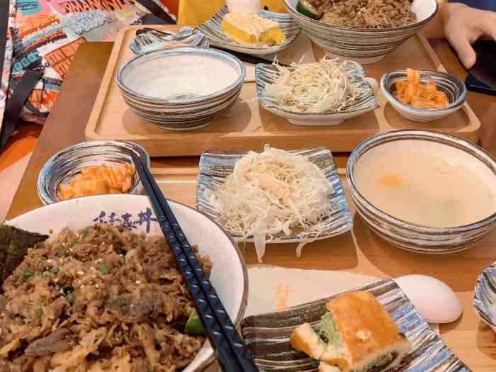 仟喜丼日式烧肉饭(之心城店)