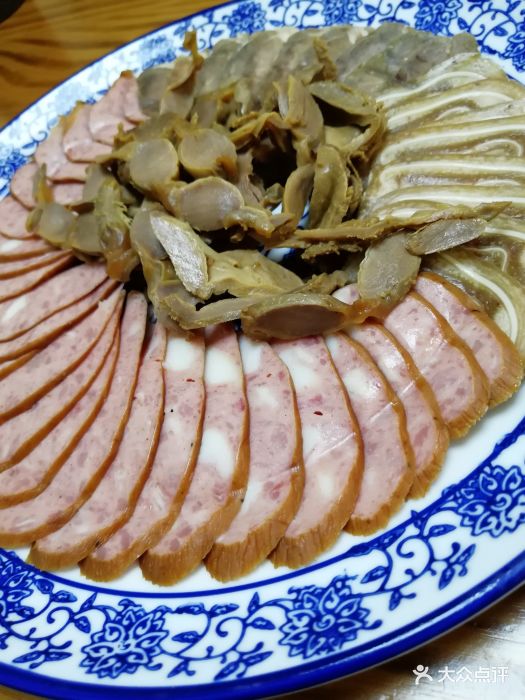 翠花娘家东北菜东北拼盘图片