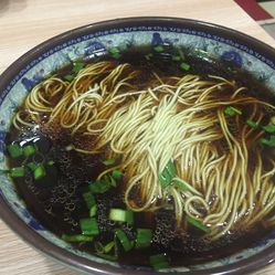 武汉市斯考泽传媒德信娱乐有限公司