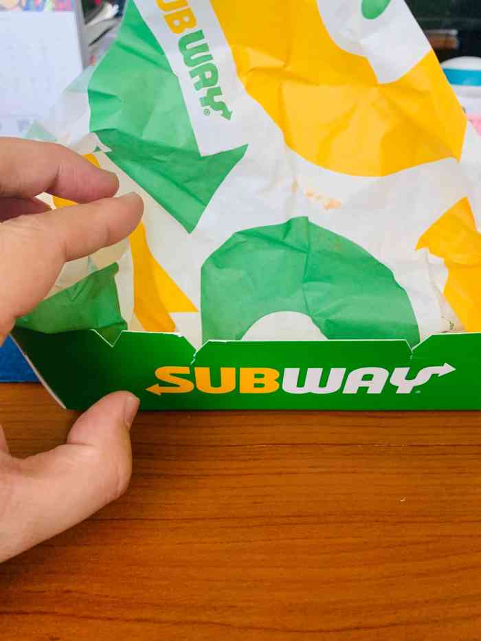 赛百味subway(百年汇店)-"赛百味,百年汇店,又有新品,无肉不欢,套.