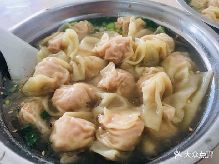 正宗星记梁村云吞面店图片 - 第3张