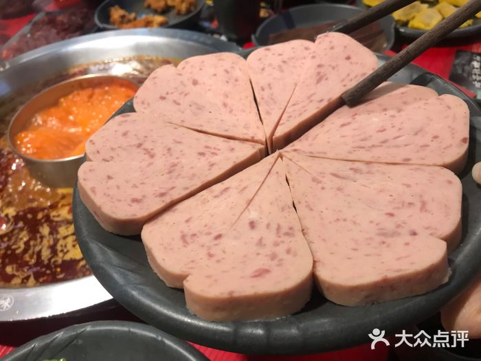 谭鸭血老火锅(江南环球港店)午餐肉图片