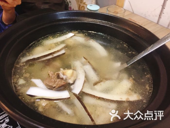 椰子鸡煲细煲