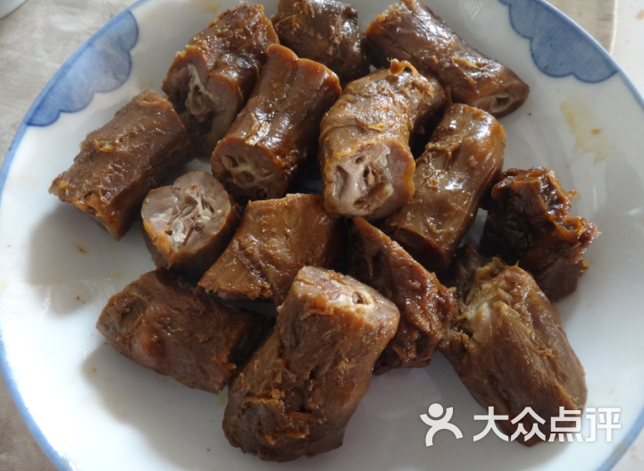 爱鸭黑鸭王(双林店)鸭脖图片 第2张