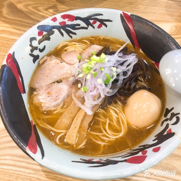 面屋悟空鱼介鸡汤拉面(新街口店)酱油叉烧拉面图片 第304张