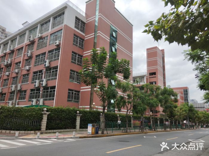 厦门松柏中学(高中部)图片
