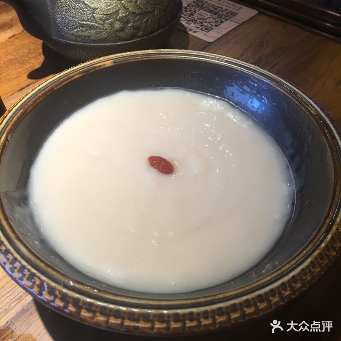 老牌坊云南鱼豆花火锅(人民路店)老牌坊鱼豆花图片