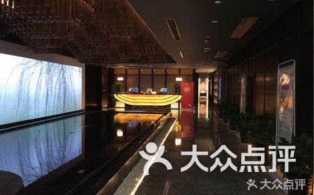 沈园堂陆公馆影院式足道