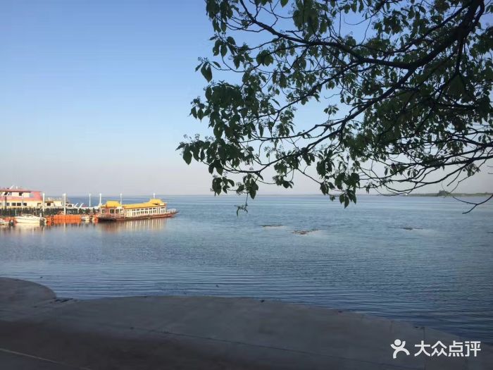 梁子湖龙湾度假村图片