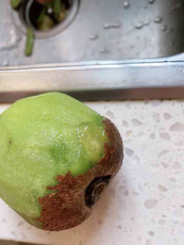 打分 最近买的水果都特别差,猕猴桃几乎全是烂的