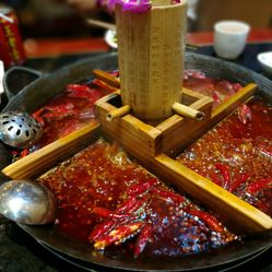 蓝火锅重庆总店 xkCNKUoZ9fmFso4zLGxU-KgXCm6jZS2ixbmEL7e6VaQ32iHpQfqTt42Nj-6Xj6n-F5u7J_jS4MuCaeLAHD0KTg.jpg