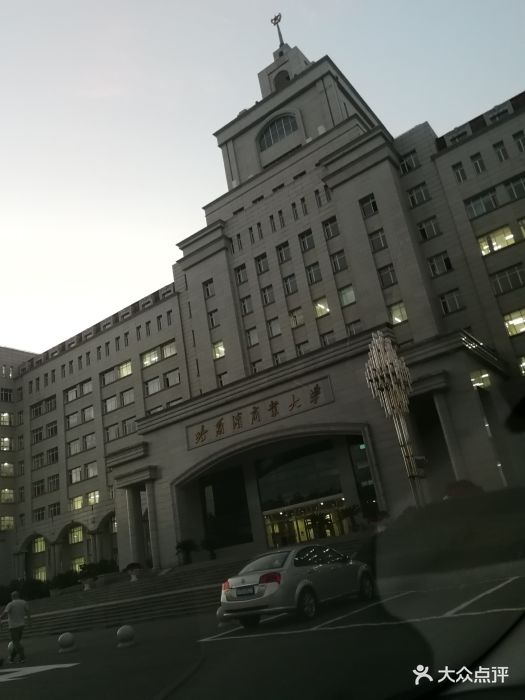哈尔滨商业大学北区图片 - 第9张