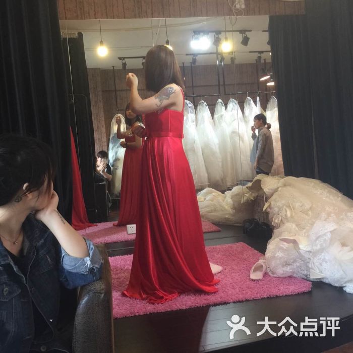 婚纱礼服馆_pps s婚纱礼服馆