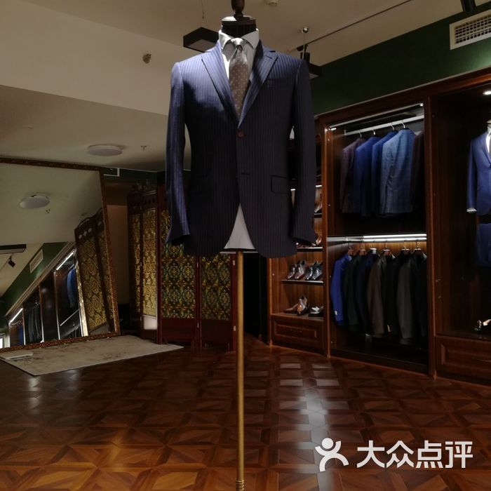 鹿山洋服手工西服礼服定制图片-北京西服定制-大众