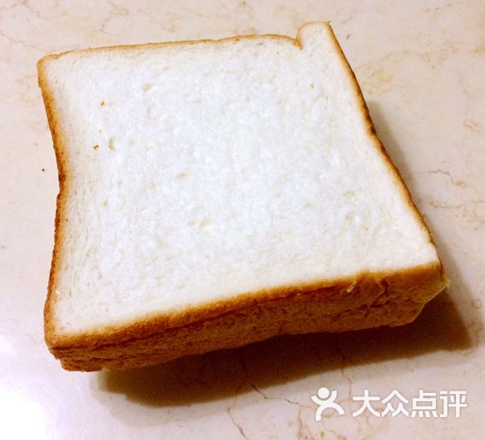 醇熟切片面包