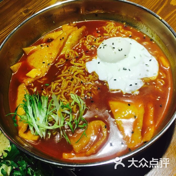 浓汤鱼饼辛拉面