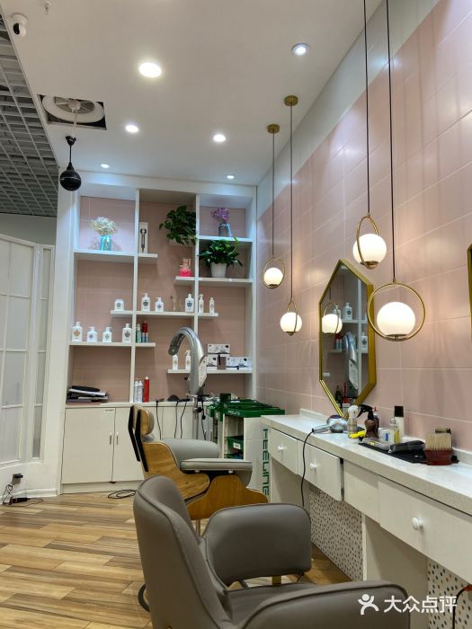 mag style美格造型(五彩世界店)图片