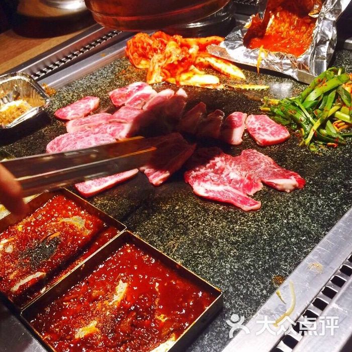 火炉火烤肉 made by oz