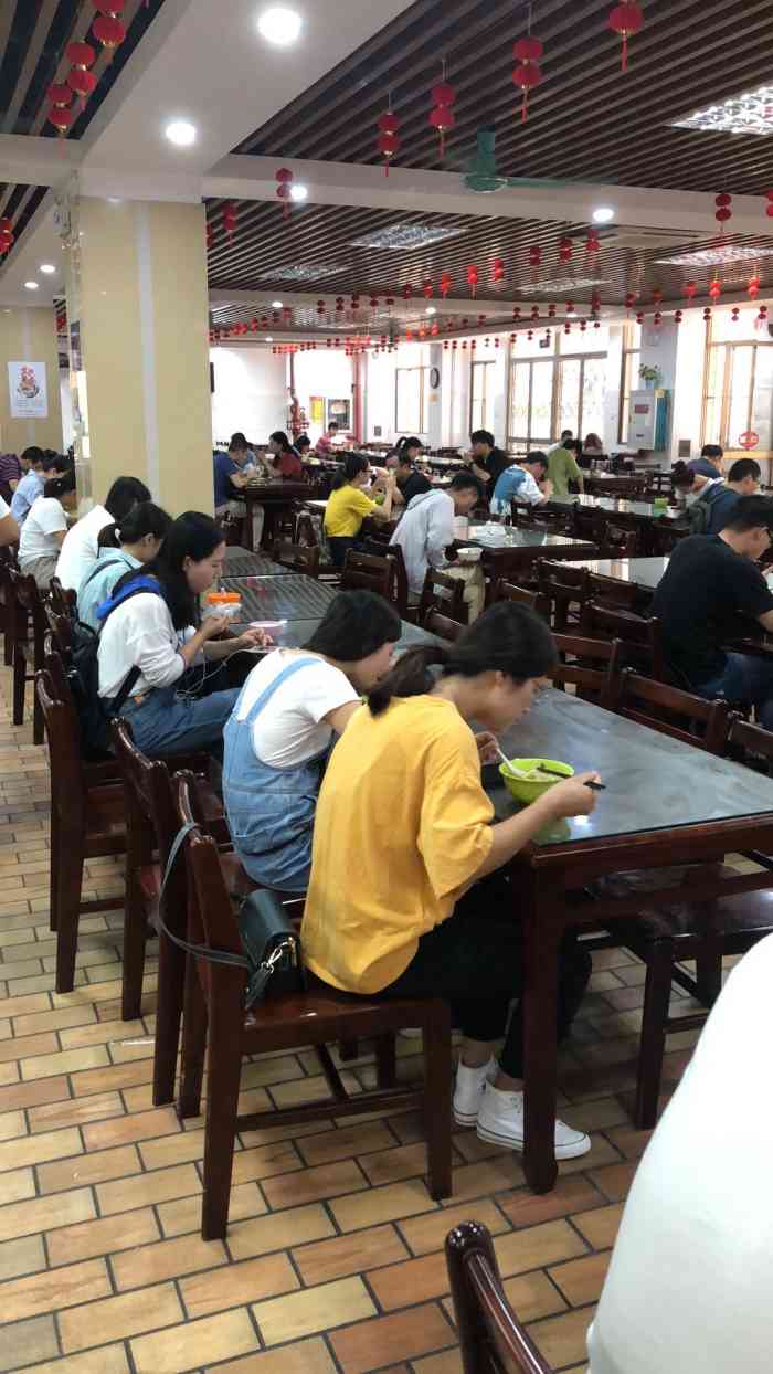 广西大学东苑餐厅