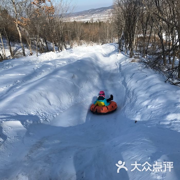 玉泉金都滑雪场