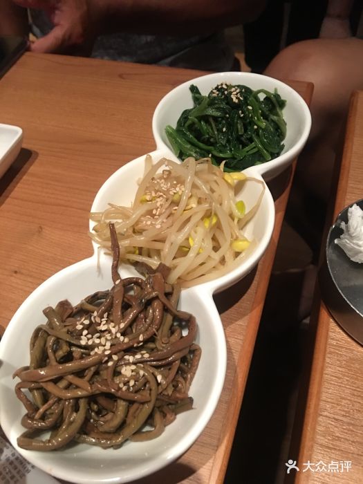 位置狮山路龙湖时代天街商场2楼想吃火锅但.