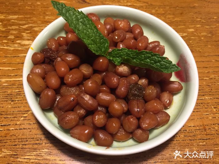 新白鹿餐厅(龙游路店)话梅花生图片 第57张