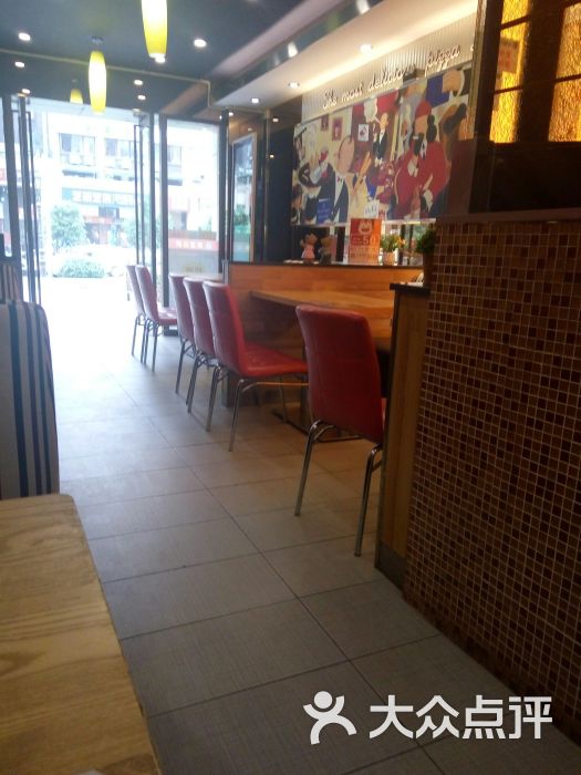 尊宝比萨(海上海店)图片 - 第1张