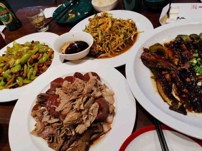 李氏八大件老菜馆(万宝街店)