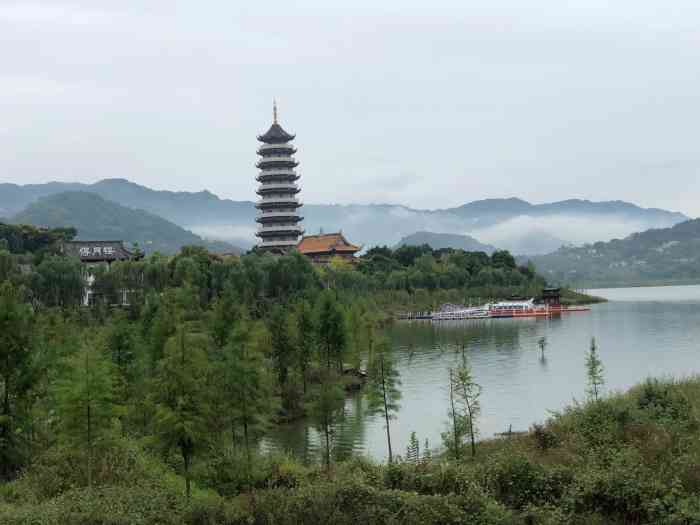 汉丰湖国家湿地公园-"今年国庆第一天又是中秋节,双节