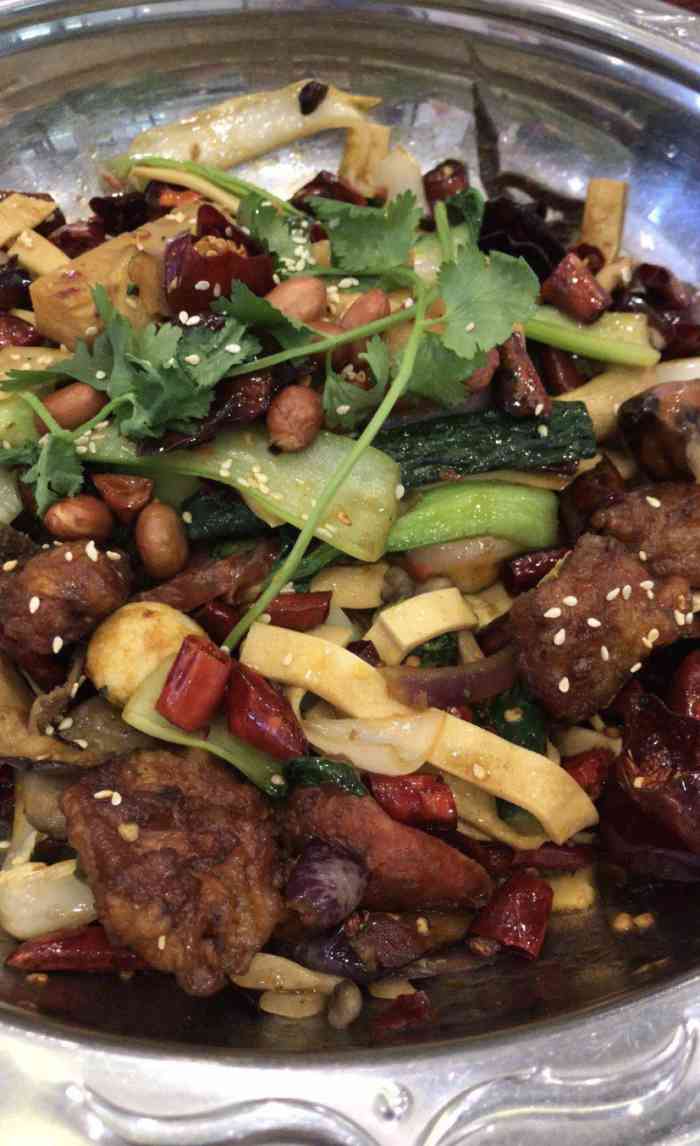 啷儿哥麻辣香锅(杭州乔司物美店)