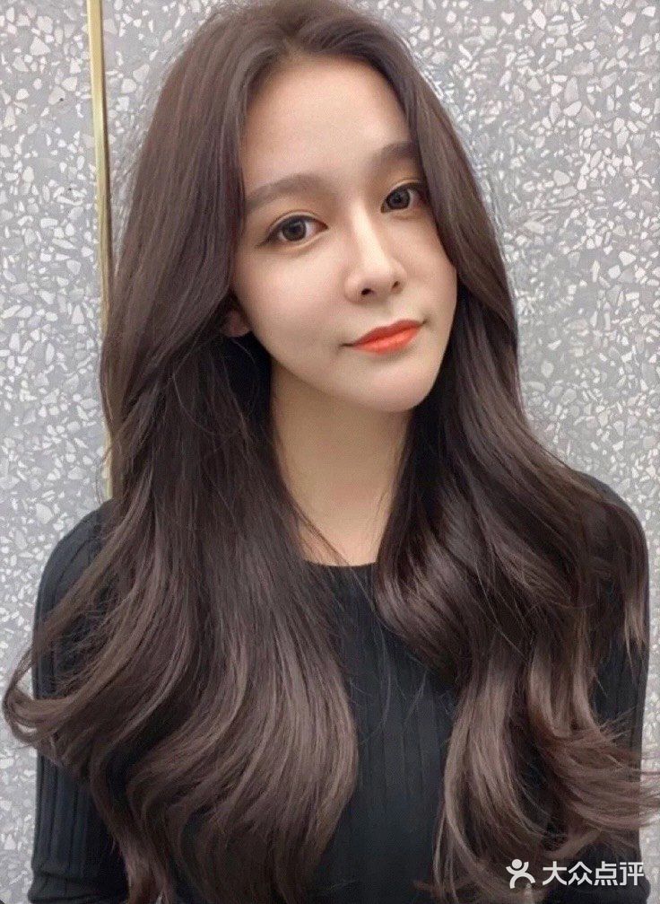 韩式发型发型女泡泡烫修颜烫 2019年～2020年流行怎样的的中长发发型