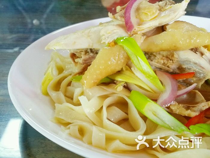 椒麻鸡手擀面