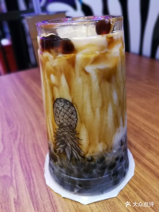 一芳台湾水果茶(华新店)黑糖粉圆鲜奶图片
