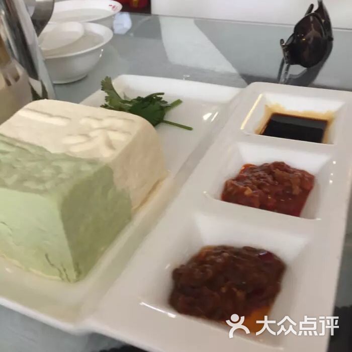 一块豆腐