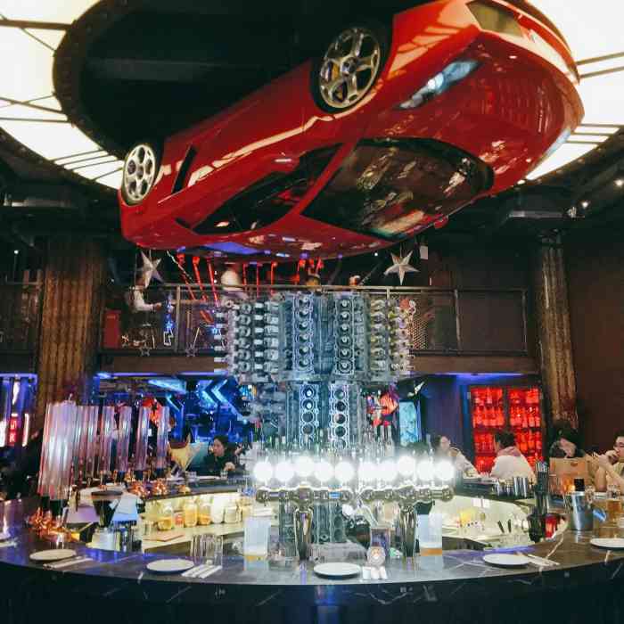 1886汽车餐厅&音乐酒吧(新天地店)
